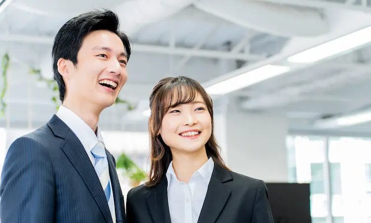 採用情報